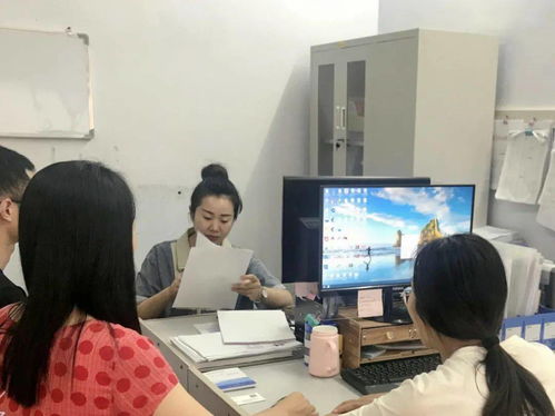 二甲之路 因?yàn)橛心恪涁?cái)務(wù)科科長何楊的信息系統(tǒng)運(yùn)行維護(hù)服務(wù)貢獻(xiàn)